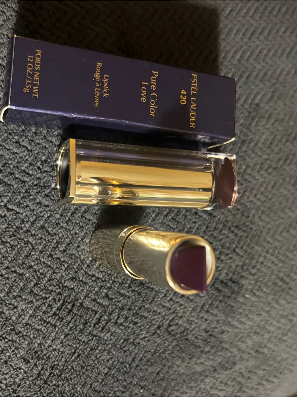 Estee Lauder 420 Pure Color Love Lipstick (Up Beet) BET WT.: .12 OZ / 3.5 g